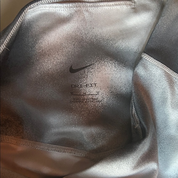 Grey Nike DriFit Leggings - Picture 4 of 5